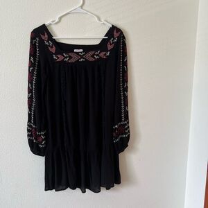 Xhilaration Western Aztec Long-Sleeve Black & Red Embroidered Dress Size Medium
